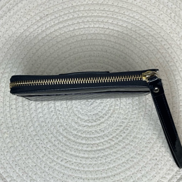 NWOT Kate Spade Black Polka Dot Wristlet Wallet with Cream spade interior - Picture 10 of 10